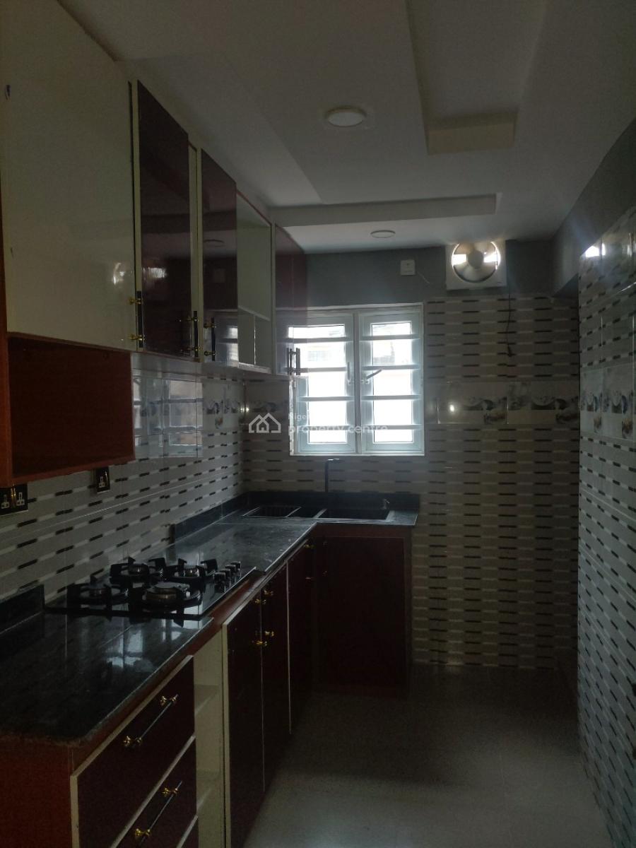 Luxury Mini Flat, Omole Phase 2, Ikeja, Lagos, Mini Flat (room and Parlour) for Rent