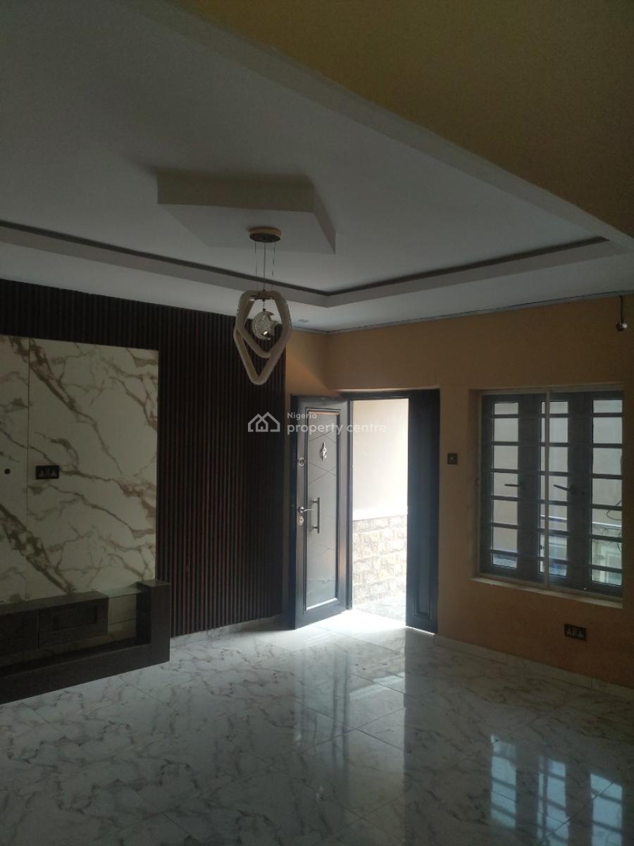 Luxury Mini Flat, Omole Phase 2, Ikeja, Lagos, Mini Flat (room and Parlour) for Rent