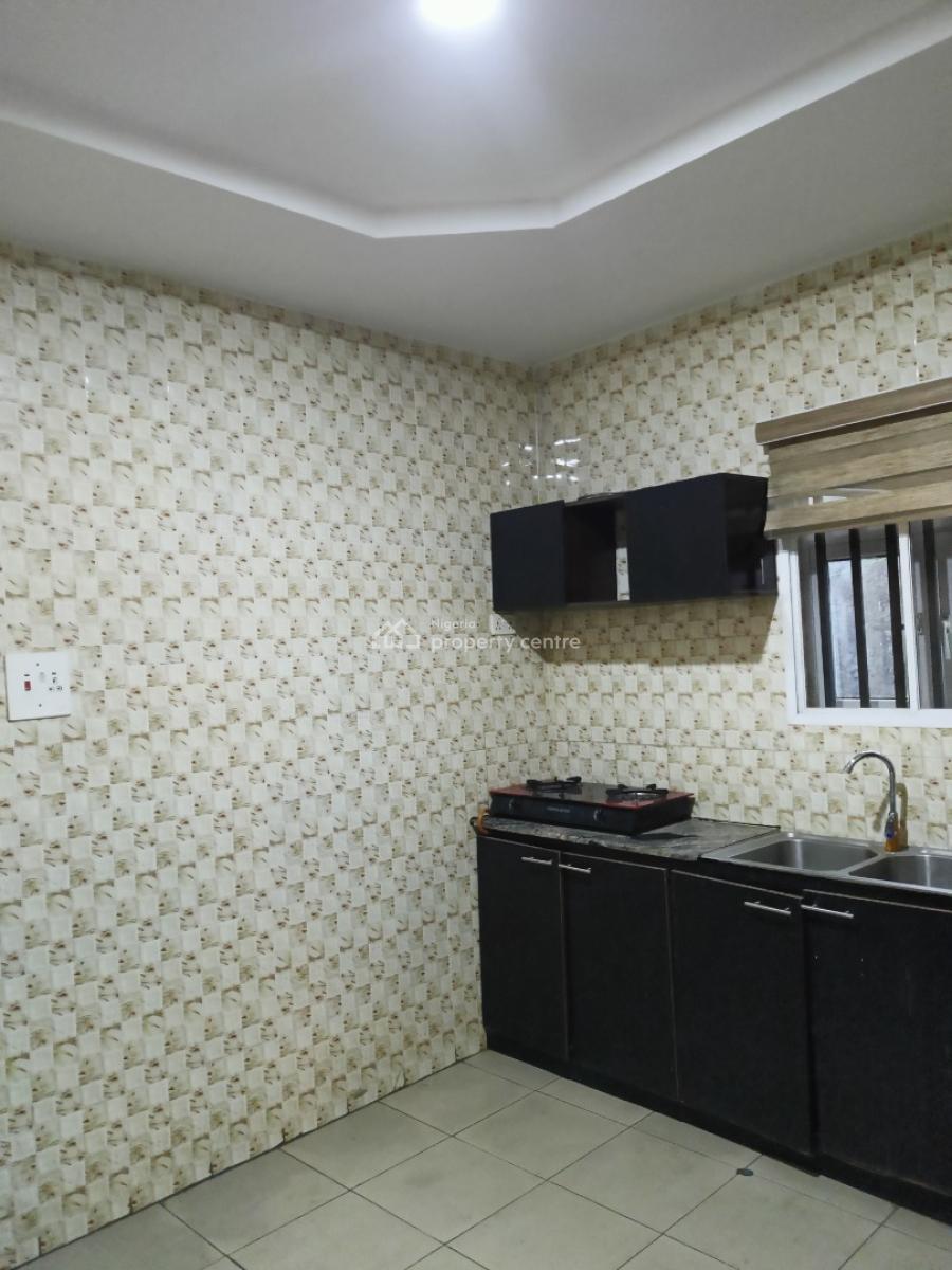 Standard & Spacious 2 Bedroom Apartment in 2/2 Kubwa, 2/2 Kubwa, Kubwa, Abuja, House for Rent