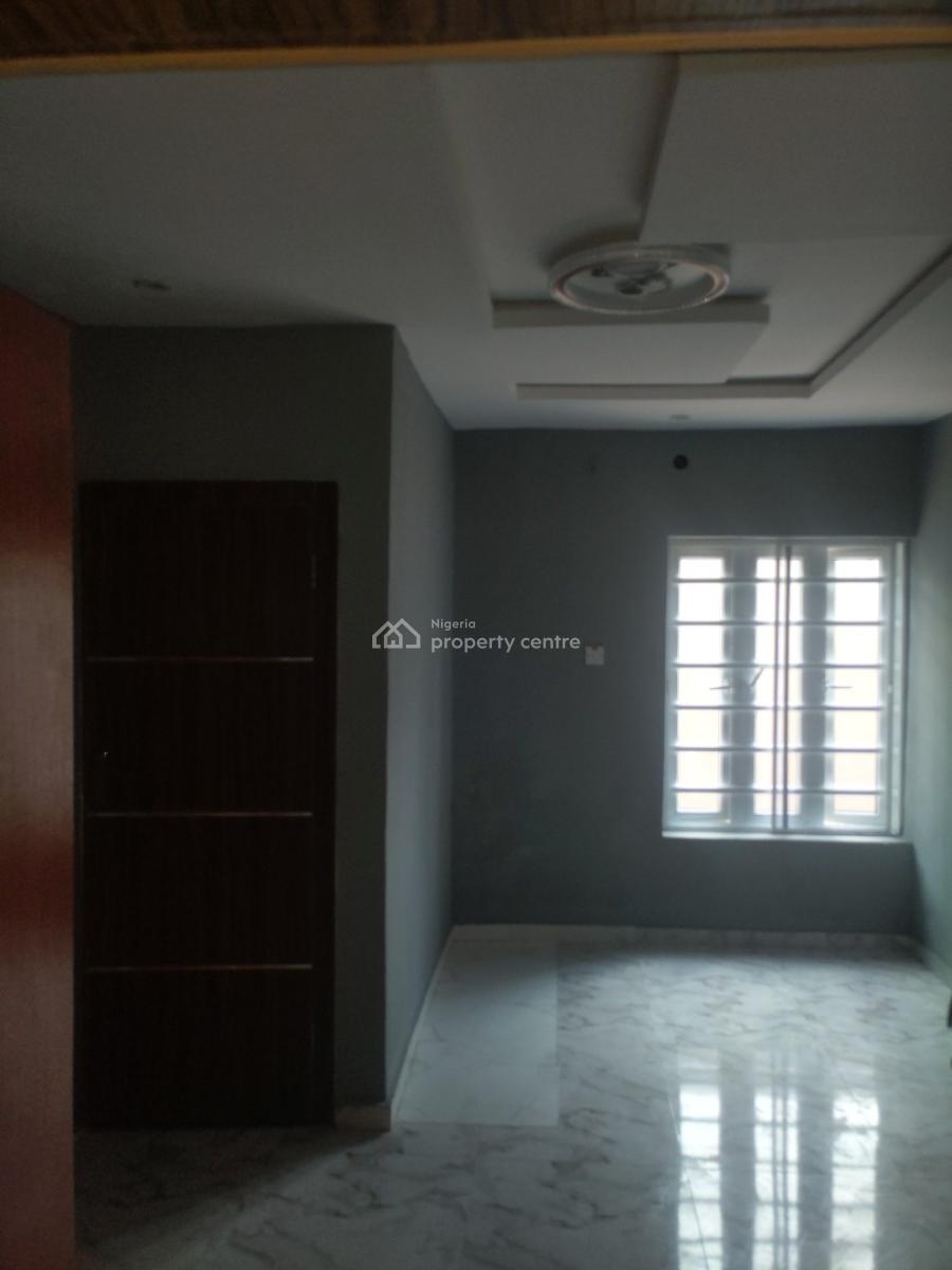 Exquisite 2 Bedroom Apartment, Omole Phase 2, Ikeja, Lagos, Flat / Apartment for Rent
