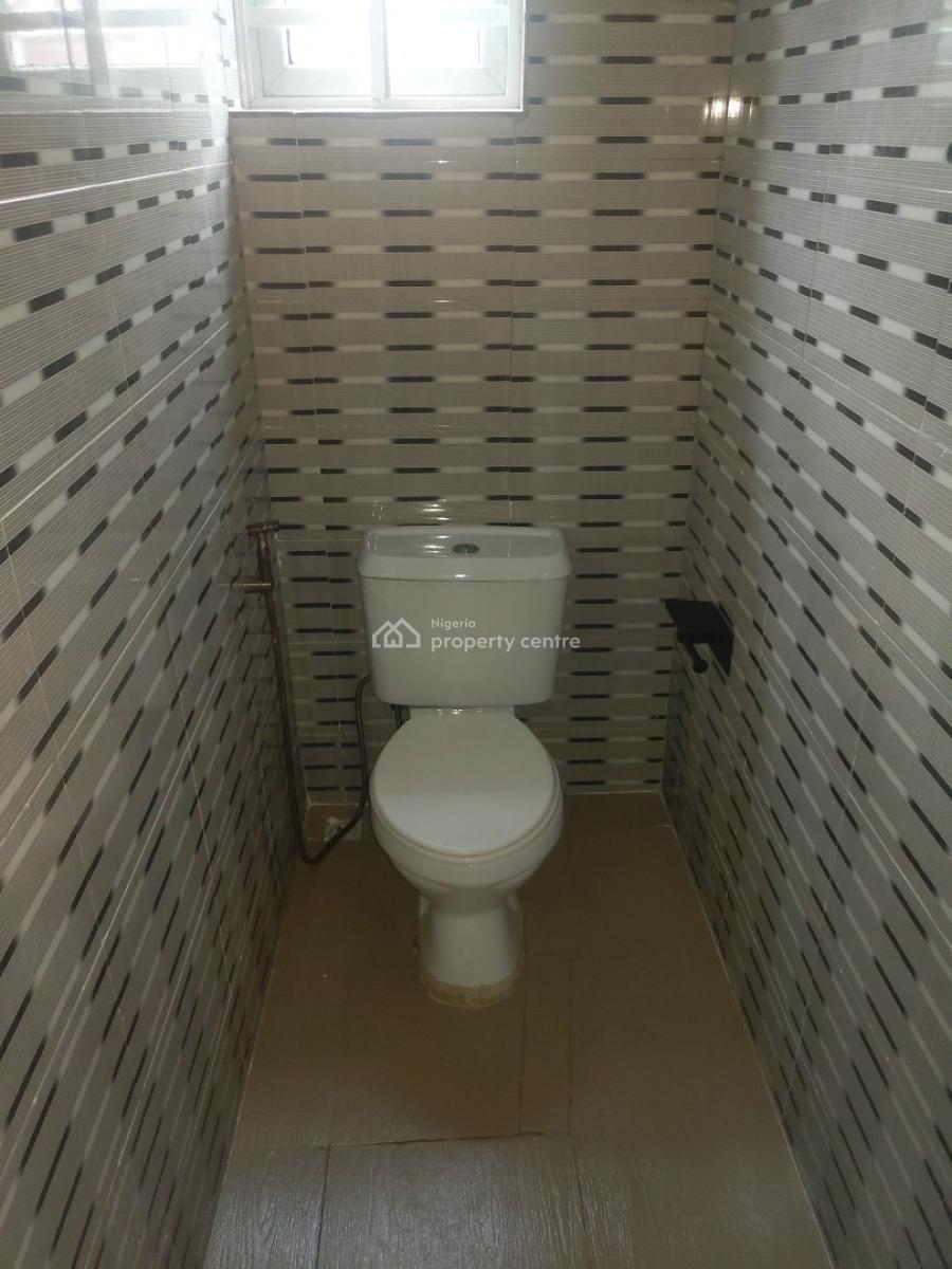 Exquisite 2 Bedroom Apartment, Omole Phase 2, Ikeja, Lagos, Flat / Apartment for Rent