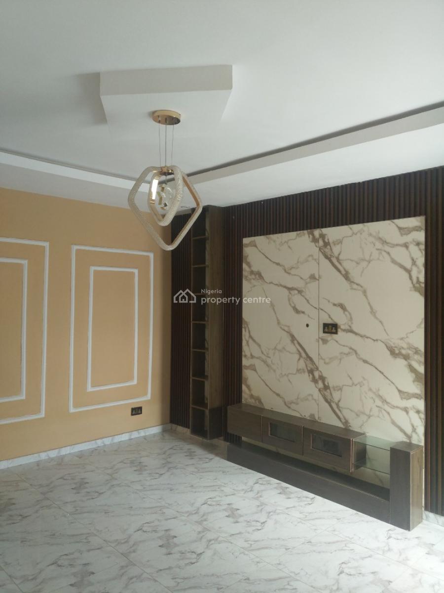 Exquisite 2 Bedroom Apartment, Omole Phase 2, Ikeja, Lagos, Flat / Apartment for Rent