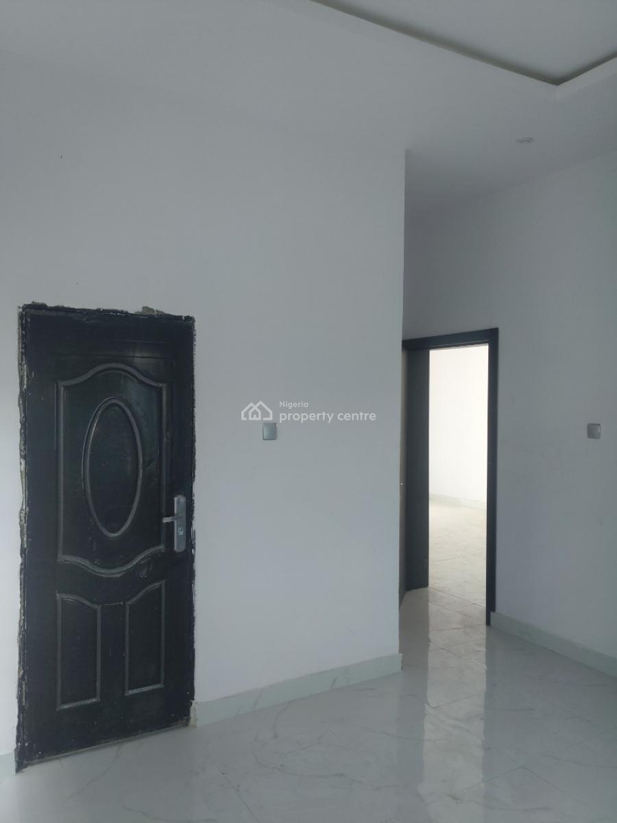 Fantastic 2 Bedroom Apartment, Ogba, Ikeja, Lagos, Flat / Apartment for Rent