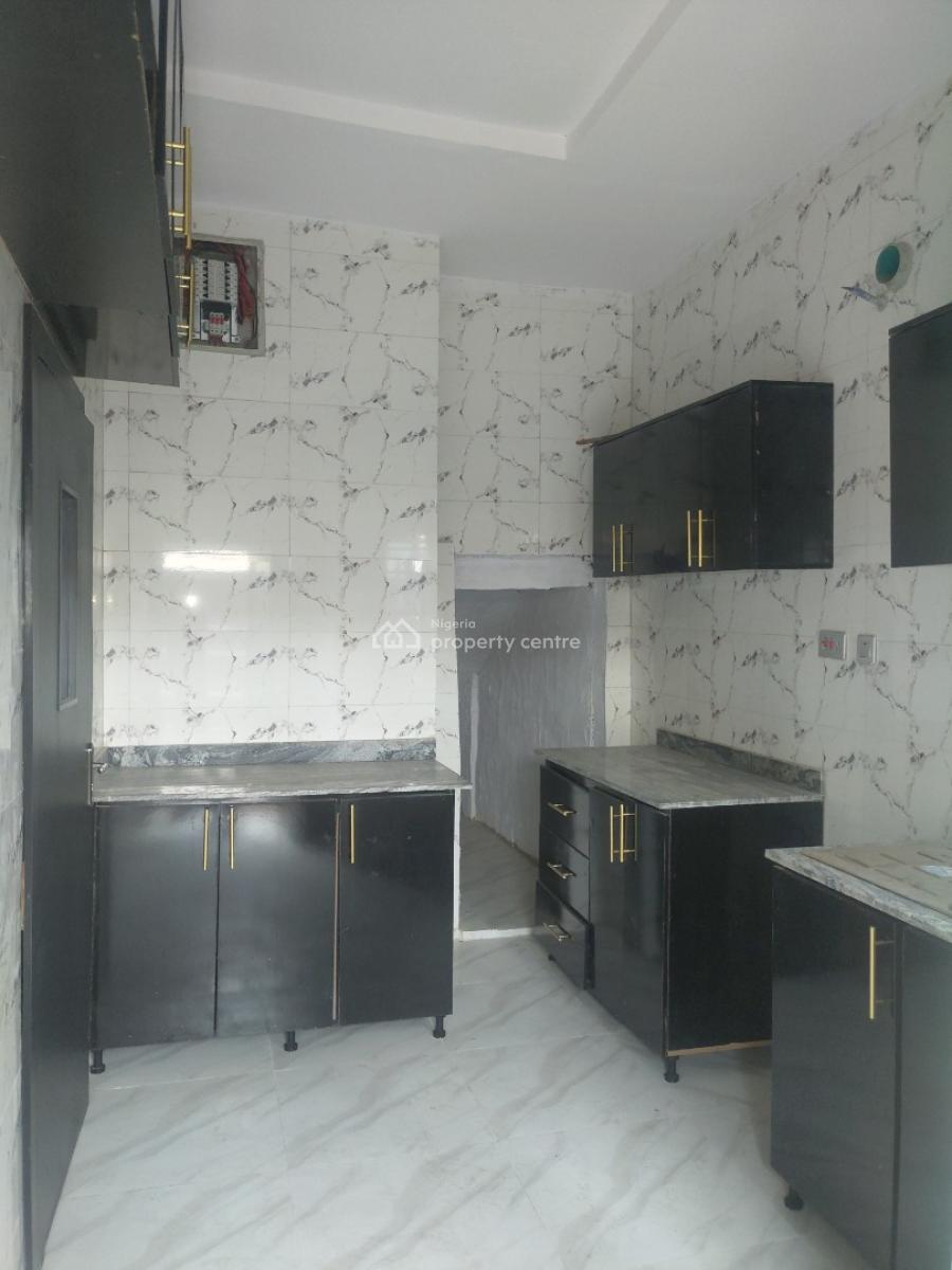 Fantastic 2 Bedroom Apartment, Ogba, Ikeja, Lagos, Flat / Apartment for Rent