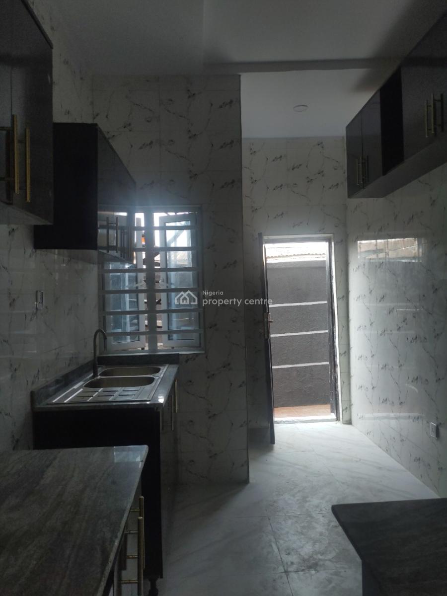 Fantastic 2 Bedroom Apartment, Ogba, Ikeja, Lagos, Flat / Apartment for Rent
