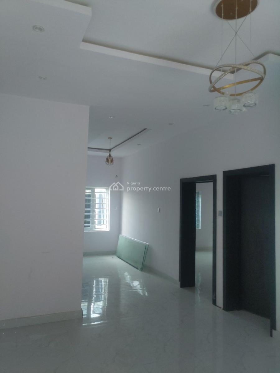 Fantastic 2 Bedroom Apartment, Ogba, Ikeja, Lagos, Flat / Apartment for Rent