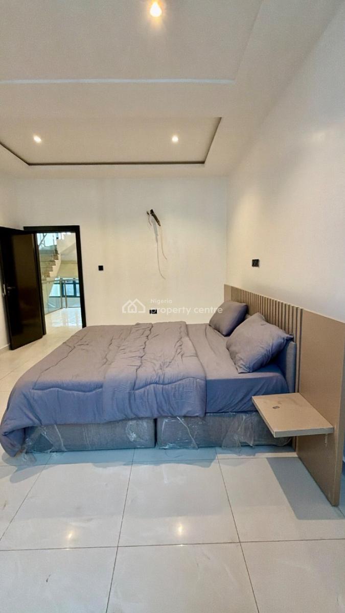 Fully Furnished- Luxury 5 Bedroom Duplex in with Swimming, Guzape Main, Guzape District, Abuja, Terraced Duplex for Sale