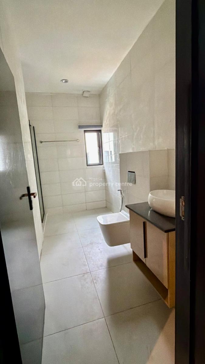 Fully Furnished- Luxury 5 Bedroom Duplex in with Swimming, Guzape Main, Guzape District, Abuja, Terraced Duplex for Sale