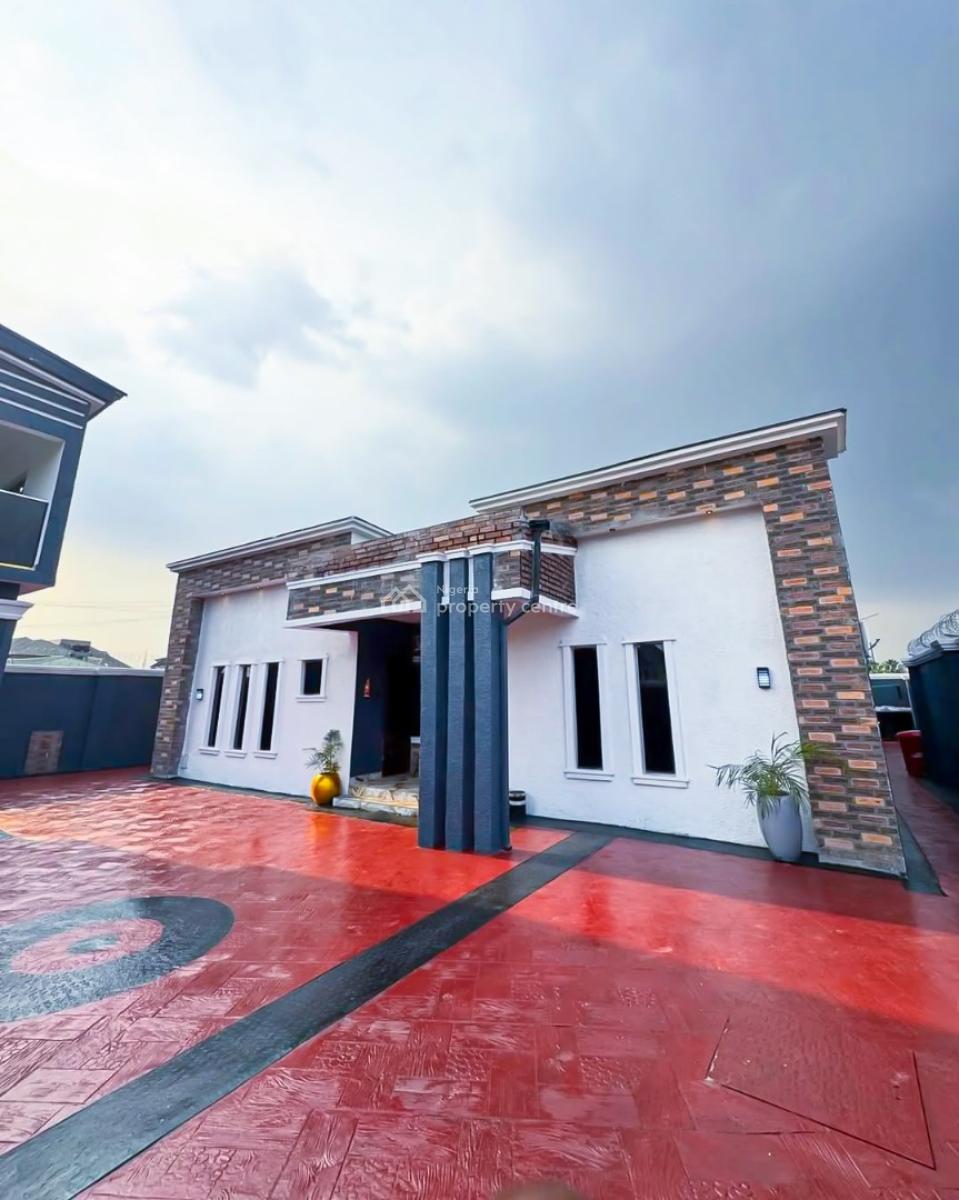 Fully Furnished Contemporary 4 Bedroom Bungalow with a Lounge, Abuloma, Port Harcourt, Rivers, Detached Bungalow for Sale