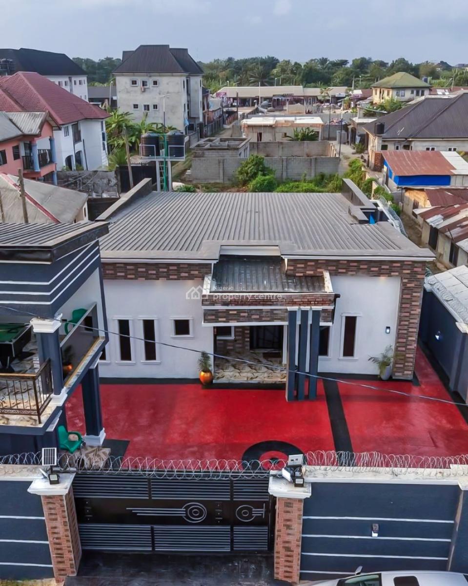 Fully Furnished Contemporary 4 Bedroom Bungalow with a Lounge, Abuloma, Port Harcourt, Rivers, Detached Bungalow for Sale