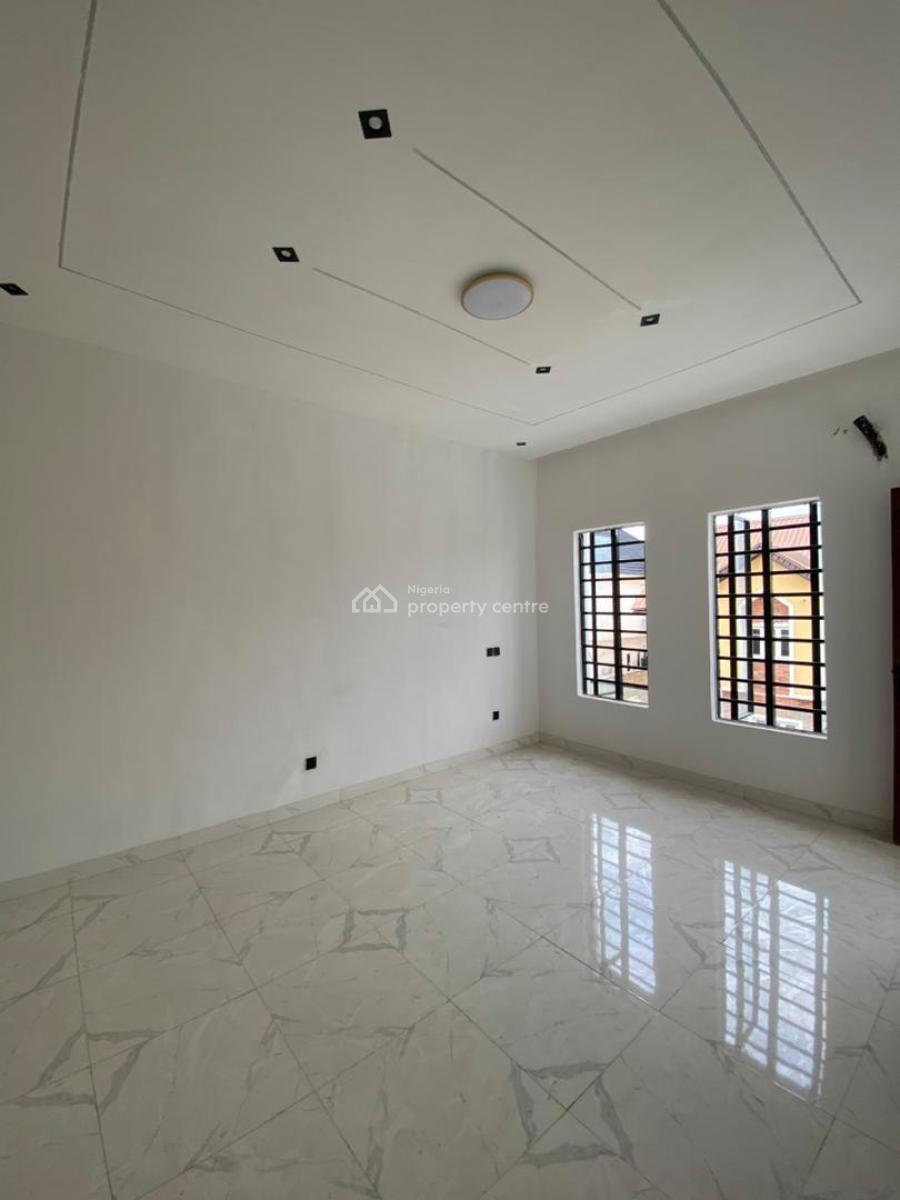 a Well-detailed, 4 Bedroom Terrace in a Secured Estate, Ikota, Lekki, Lagos, Terraced Duplex for Sale