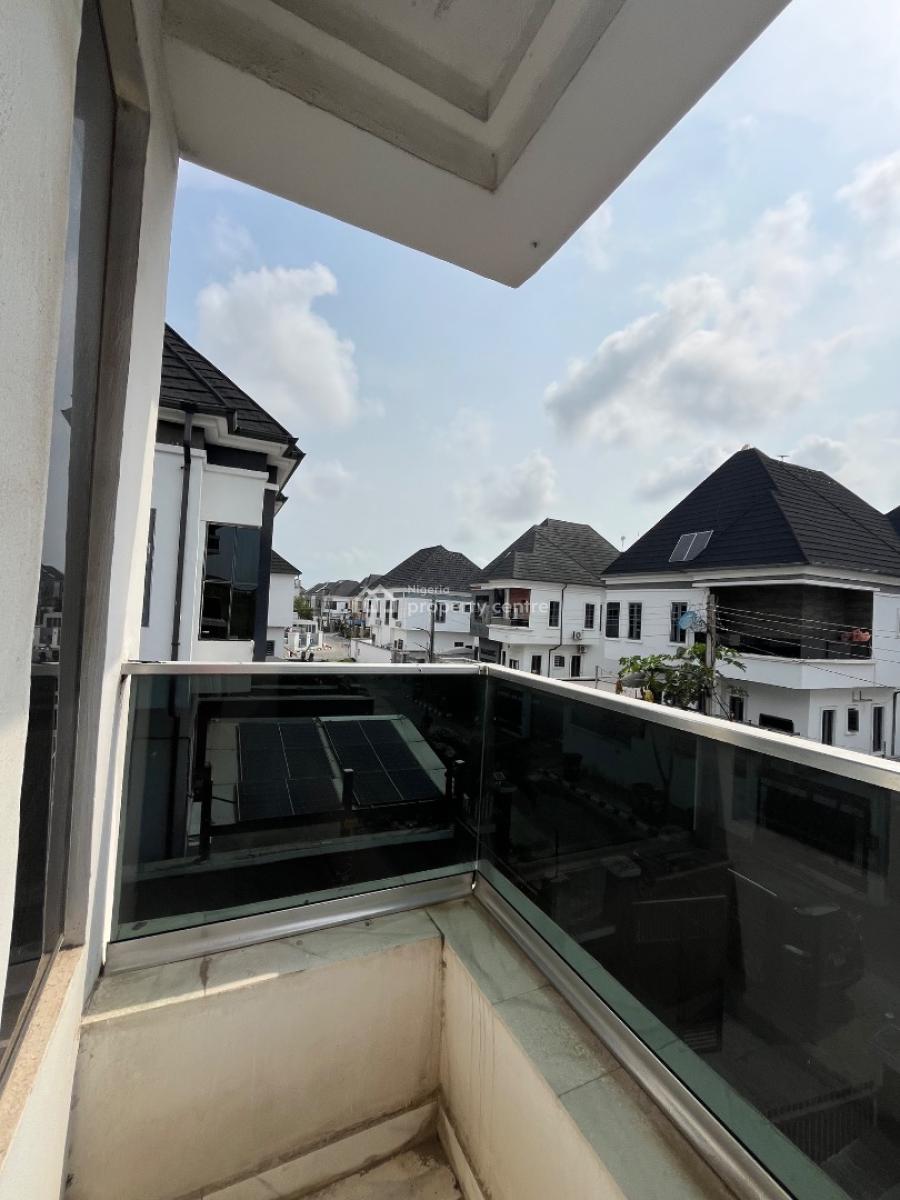 4 Bedroom Duplex on Distress, Chevron Alt., Lekki, Lagos, Detached Duplex for Sale