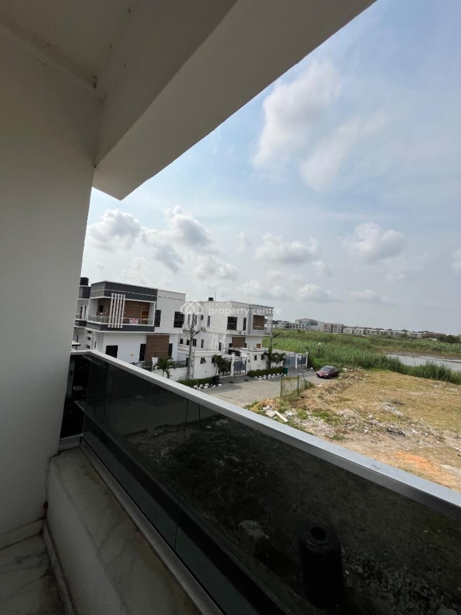 4 Bedroom Duplex on Distress, Chevron Alt., Lekki, Lagos, Detached Duplex for Sale