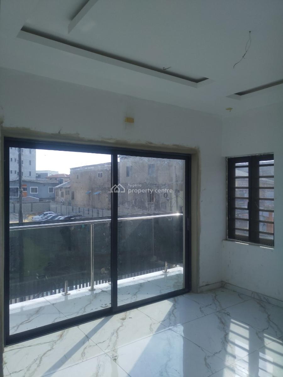 Exquisite 3 Bedroom, Omole Phase 1, Ogba, Ikeja, Lagos, Flat / Apartment for Sale