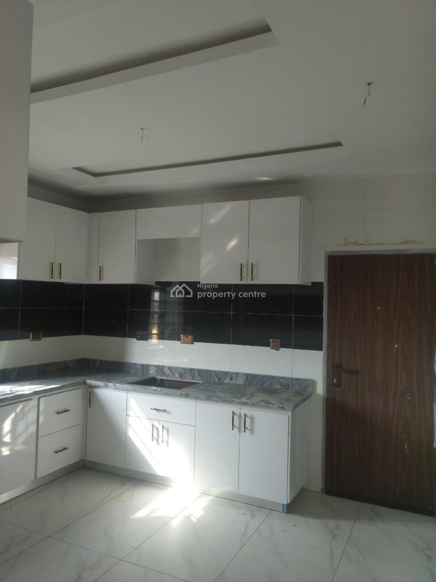 Exquisite 3 Bedroom, Omole Phase 1, Ogba, Ikeja, Lagos, Flat / Apartment for Sale