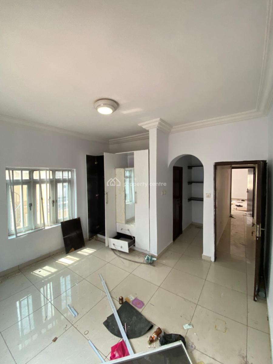 Standard 2 Bedrooms Flat, Chevron Drive, Lekki, Lagos, Flat / Apartment for Rent