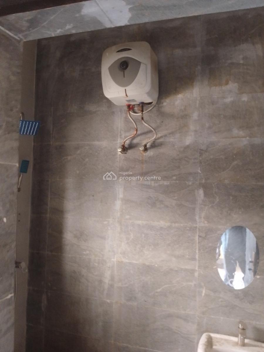 a Standard and  a Very Spacious 2bedroom Flat, Elekan, Bogije, Ibeju Lekki, Lagos, Flat / Apartment for Rent