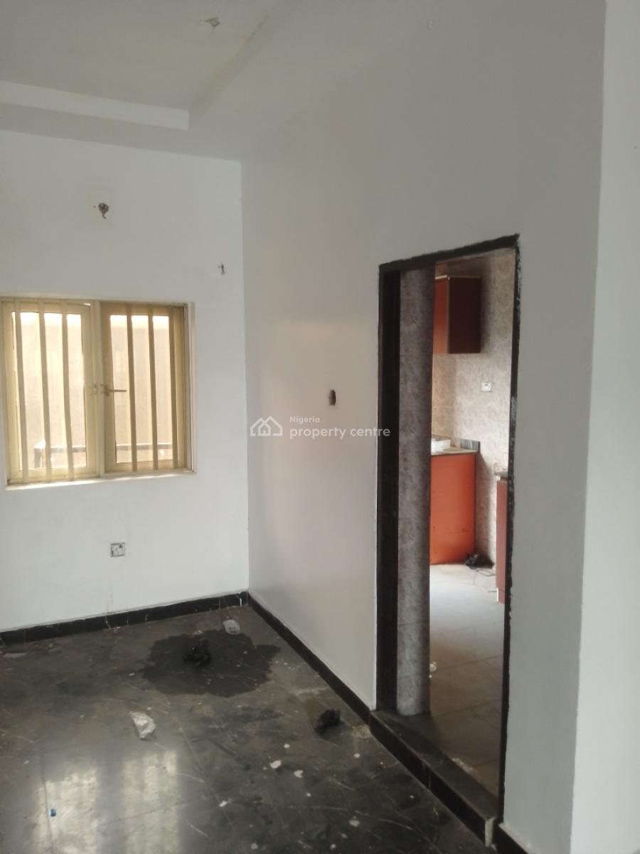 a Standard and  a Very Spacious 2bedroom Flat, Elekan, Bogije, Ibeju Lekki, Lagos, Flat / Apartment for Rent