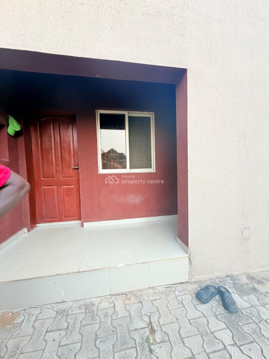 an Exquisite Solid Income Generating Residential Blocks, Mangoro, Ikeja, Lagos, Flat / Apartment for Sale
