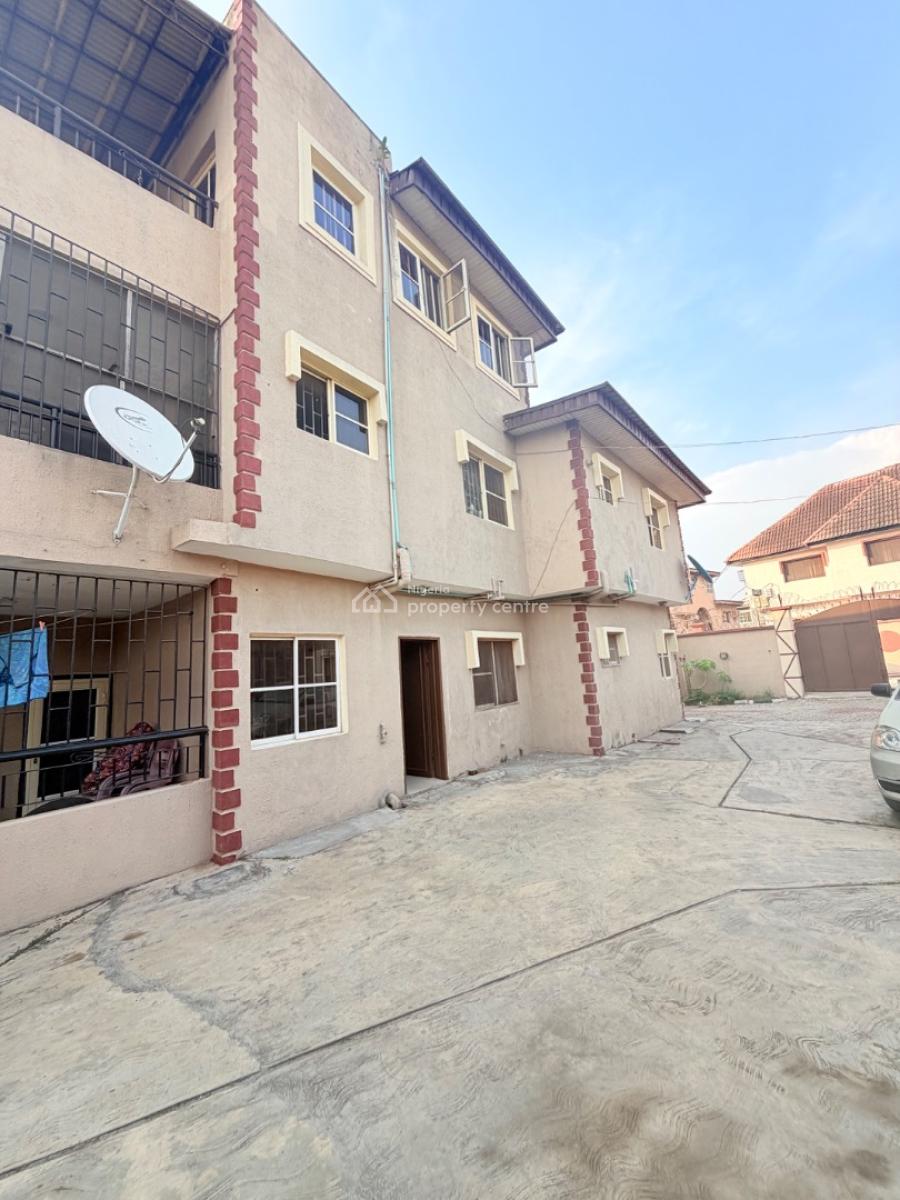 an Exquisite Solid Income Generating Residential Blocks, Mangoro, Ikeja, Lagos, Flat / Apartment for Sale