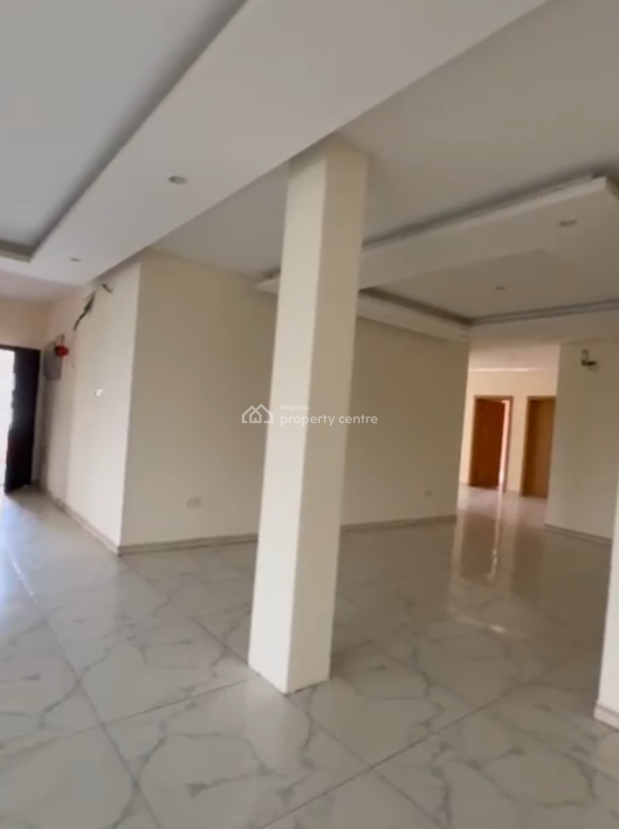 Executive, Massive 3 Bedroom Apartment with Bq, Ikeja Gra, Ikeja, Lagos, Flat / Apartment for Rent