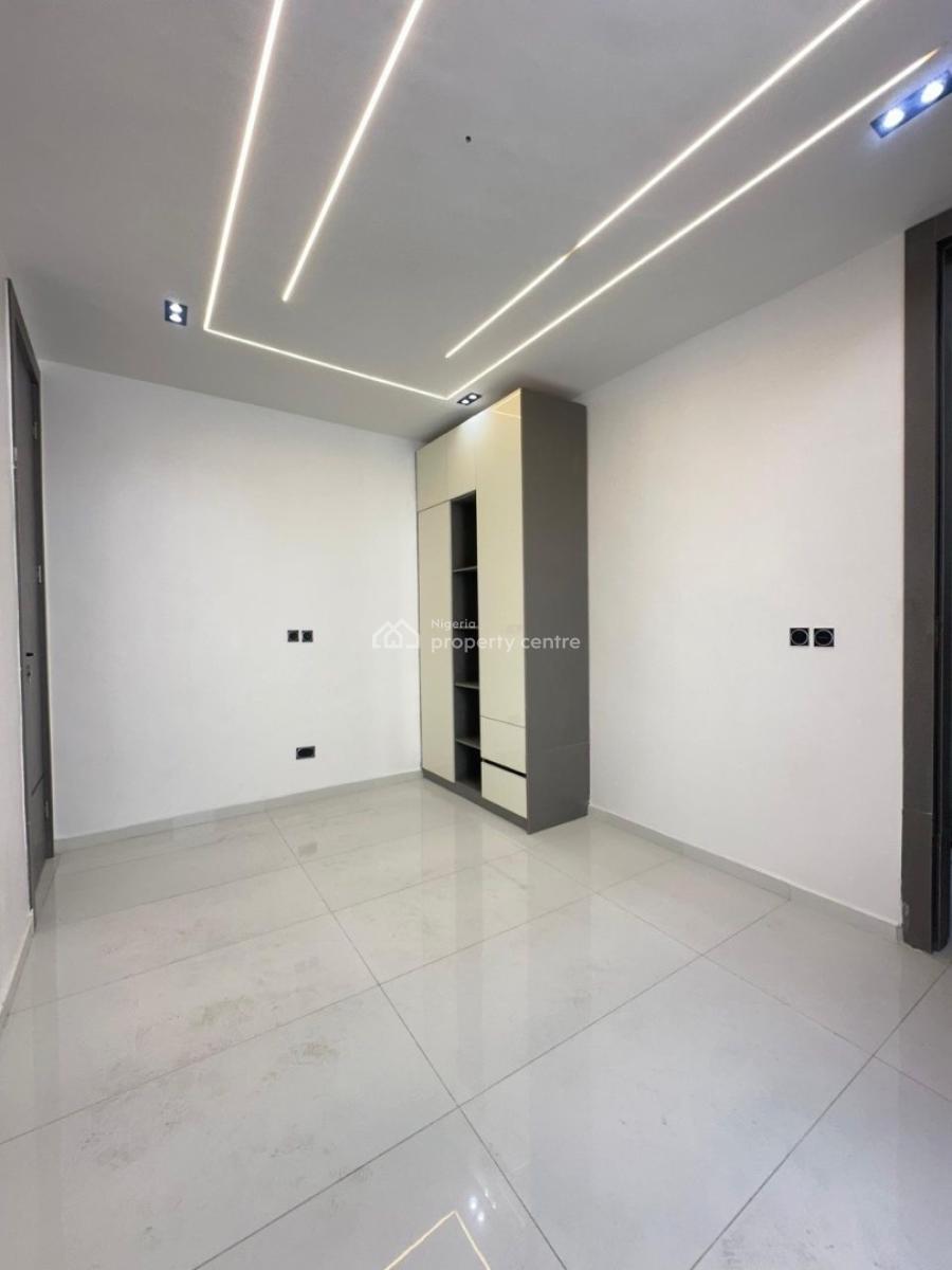 Opulent 5 Bedroom Fully Detached, Chevron, Lekki, Lagos, Detached Duplex for Sale