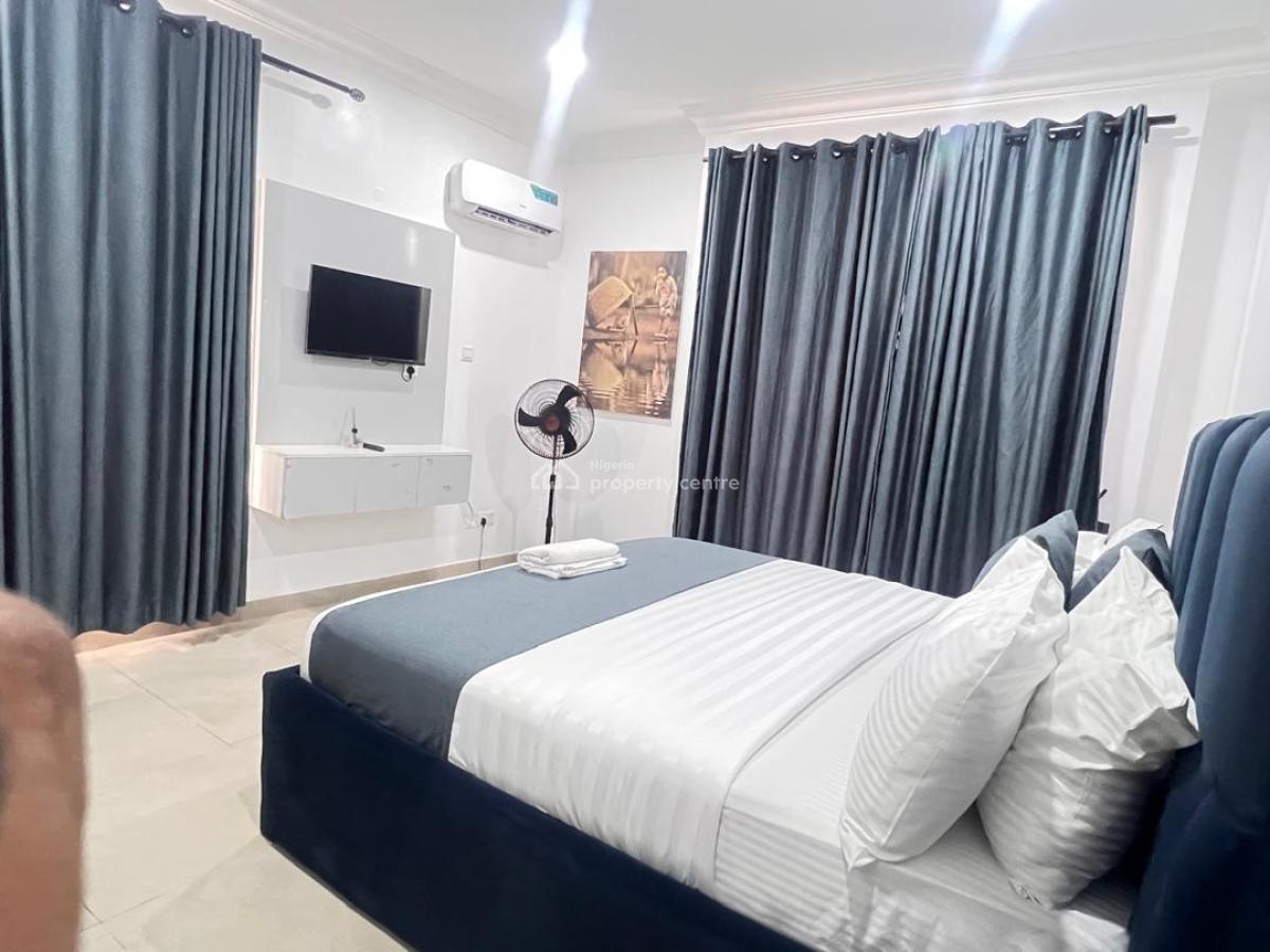 Nicely Furnished 3 Bedroom Apartment, Oniru, Victoria Island (vi), Lagos, Flat / Apartment Short Let