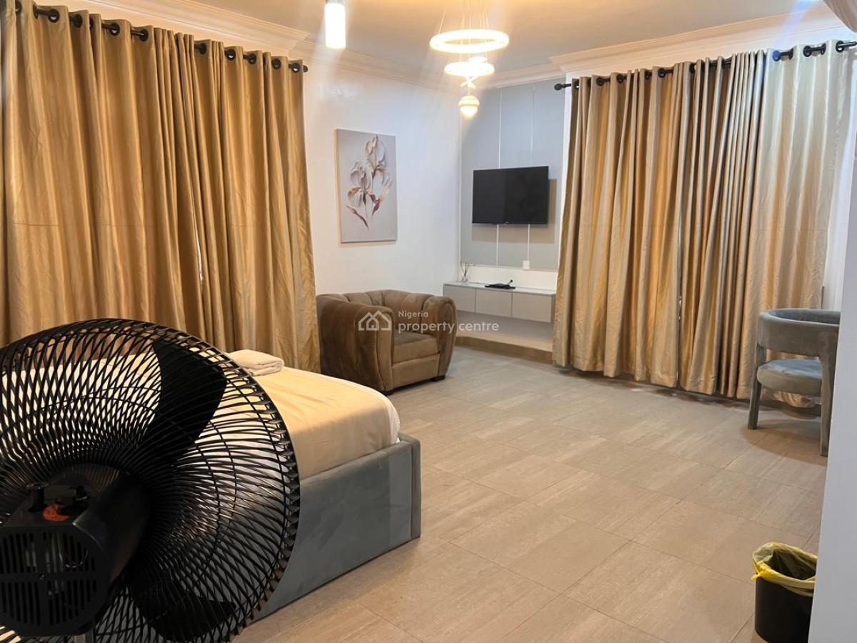 Nicely Furnished 3 Bedroom Apartment, Oniru, Victoria Island (vi), Lagos, Flat / Apartment Short Let