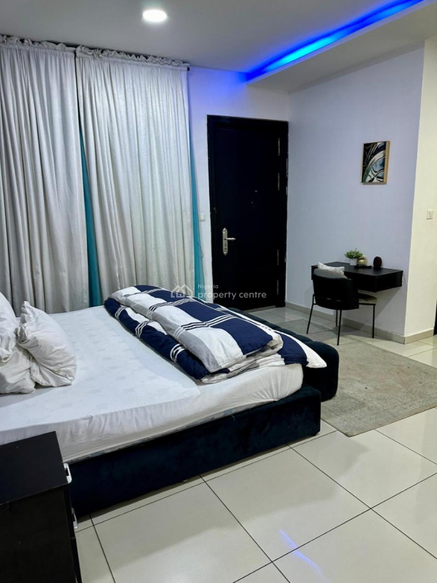 Nicely Furnished 4 Bedroom Apartment, Oniru, Victoria Island (vi), Lagos, Flat / Apartment Short Let