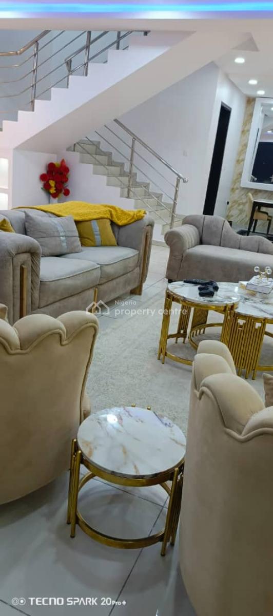 Nicely Furnished 4 Bedroom Apartment, Oniru, Victoria Island (vi), Lagos, Flat / Apartment Short Let