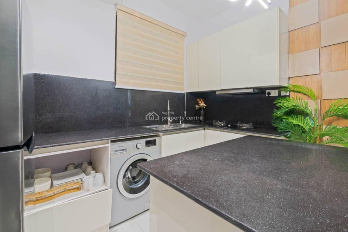 Nicely Furnished 1 Bedroom Apartment, Lekki Phase 1, Lekki, Lagos, Flat / Apartment Short Let