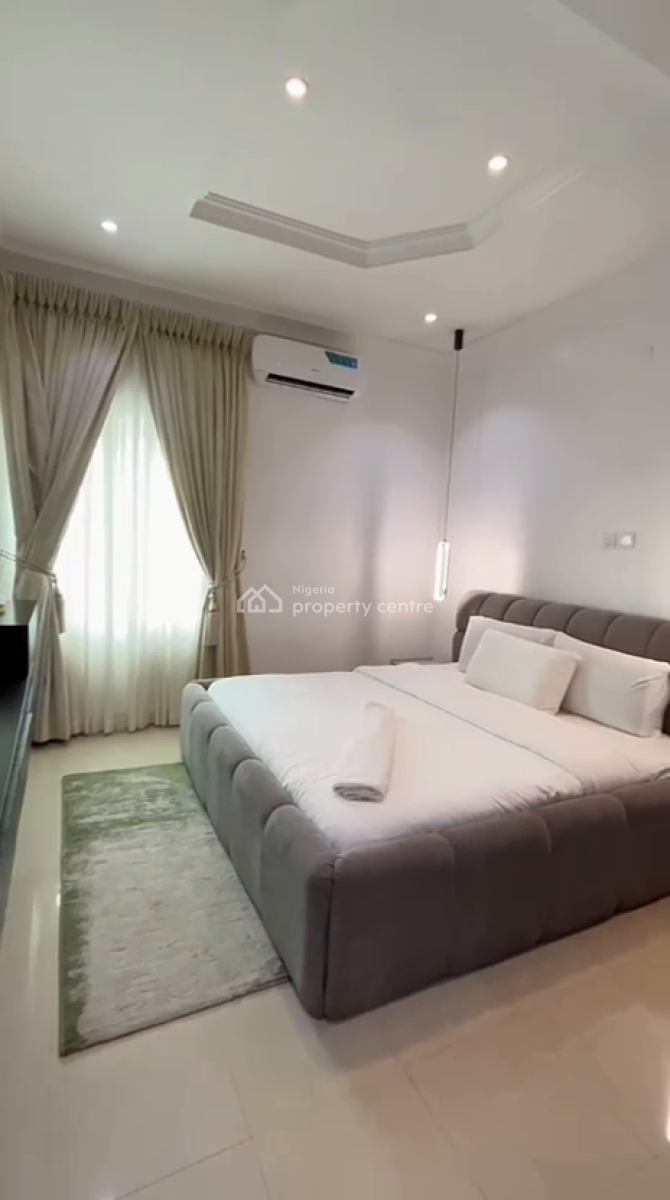 Nicely Furnished 3 Bedroom Apartment, Ikoyi, Lagos, Flat / Apartment Short Let