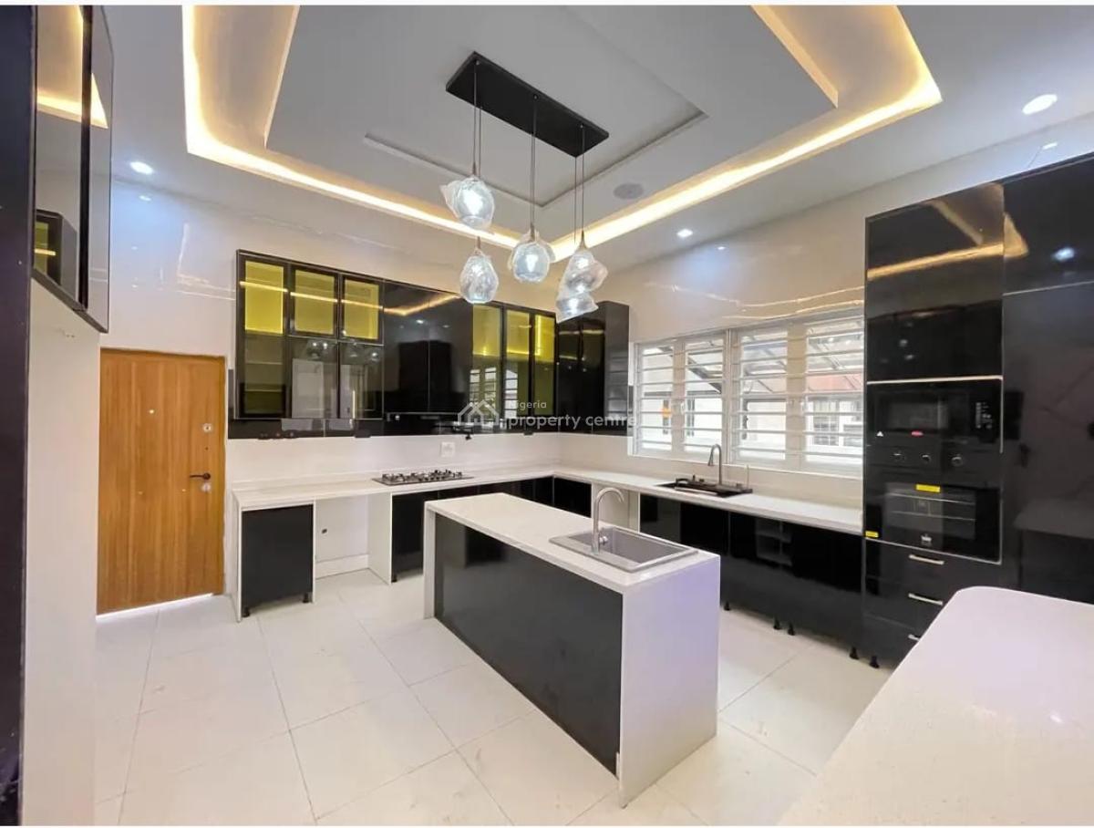 Executive 4 Bedrooms Semi-detached Duplex, Ikota, Lekki, Lagos, Semi-detached Duplex for Sale