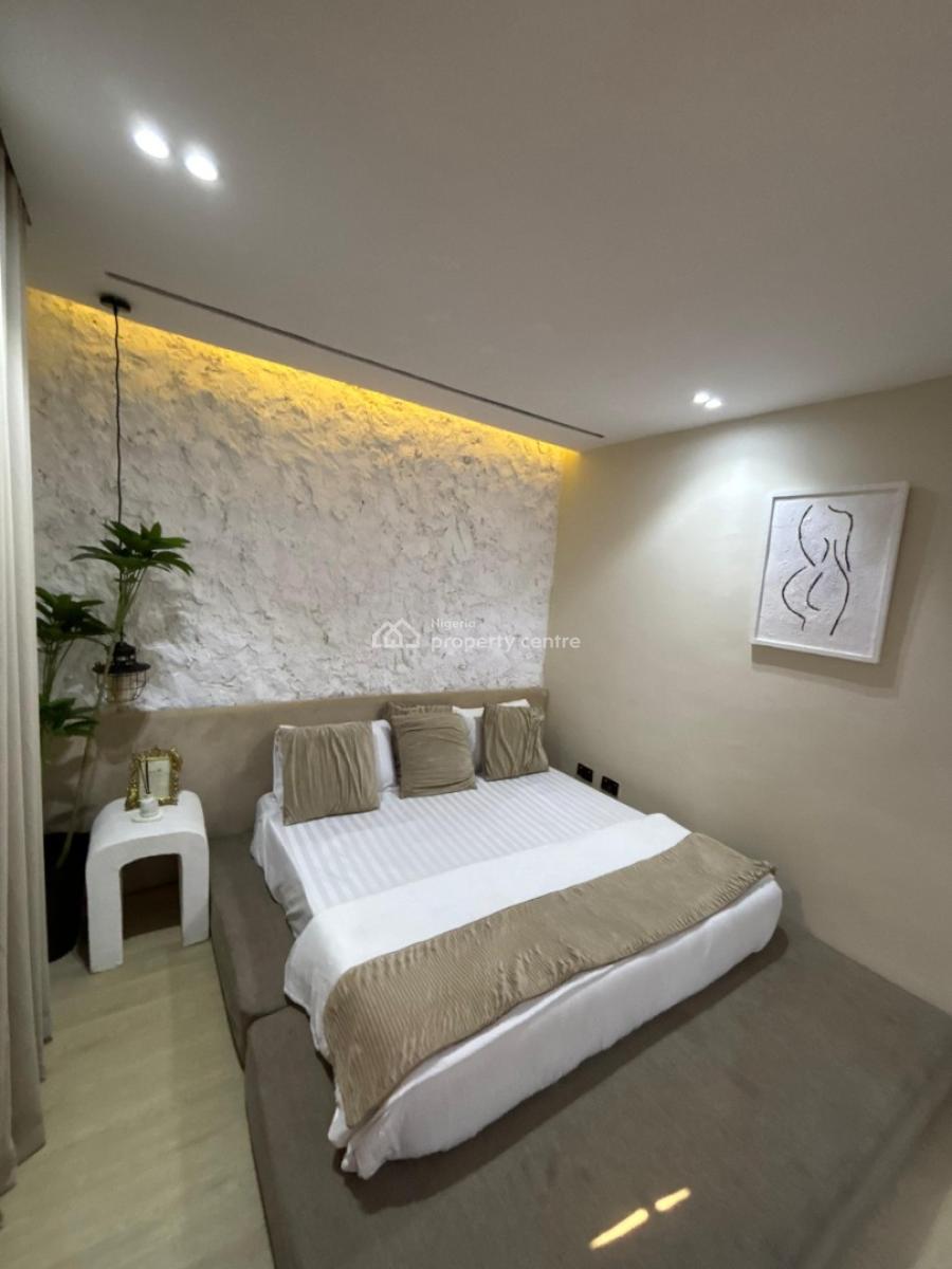 Nicely Furnished 1 Bedroom Apartment, Lekki Phase 1, Lekki, Lagos, Flat / Apartment Short Let