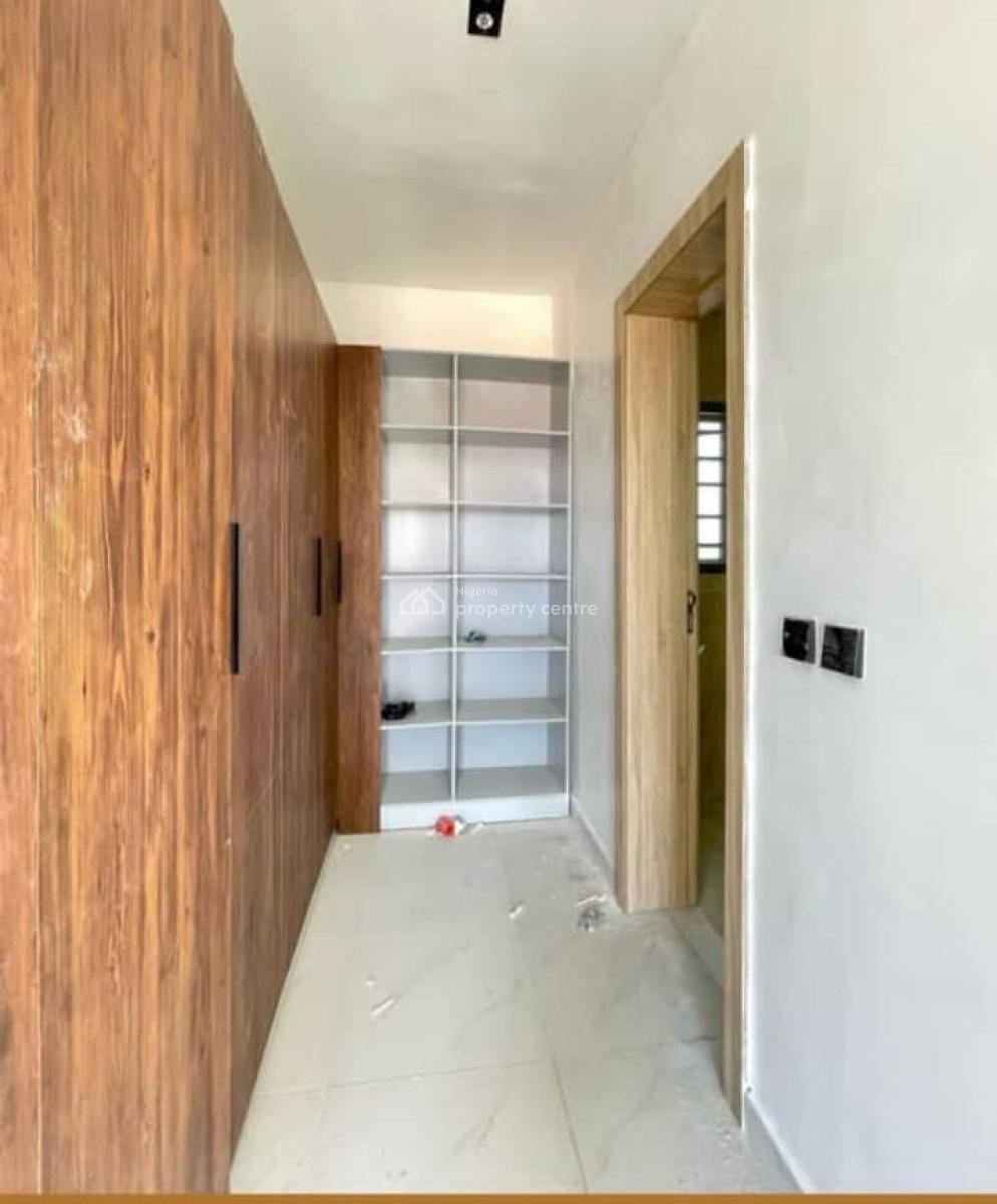 Luxurious and Beautiful Three Bedroom Apartment with Bq, Ikate, Lekki, Lagos, Flat / Apartment for Rent