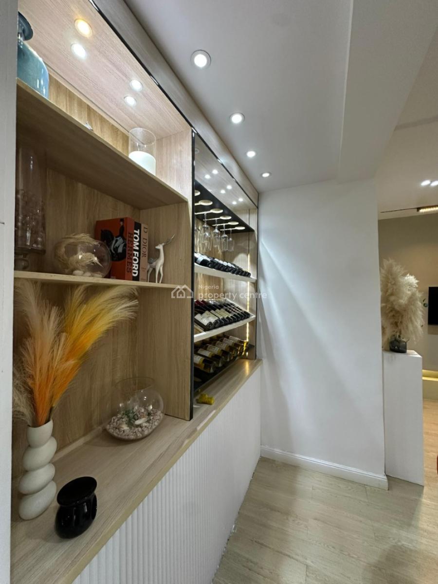 Nicely Furnished 1 Bedroom Apartment, Lekki Phase 1, Lekki, Lagos, Flat / Apartment Short Let