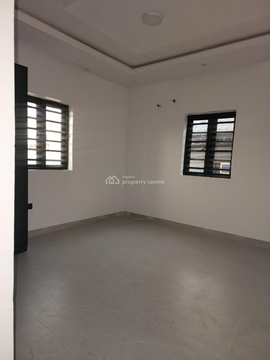 Brand New and Tastefully Finished 2bedroom Flat All Rooms Ensuite, Off Fola Agoro Road, Shomolu, Lagos, Flat / Apartment for Rent