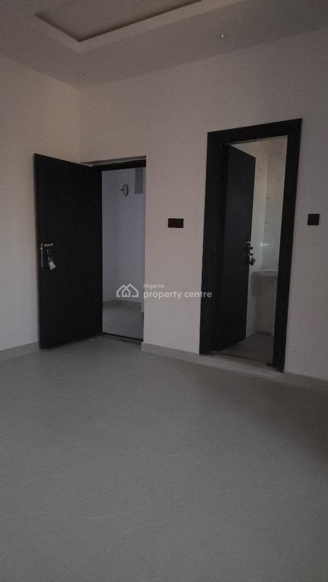 Brand New and Tastefully Finished 2bedroom Flat All Rooms Ensuite, Off Fola Agoro Road, Shomolu, Lagos, Flat / Apartment for Rent