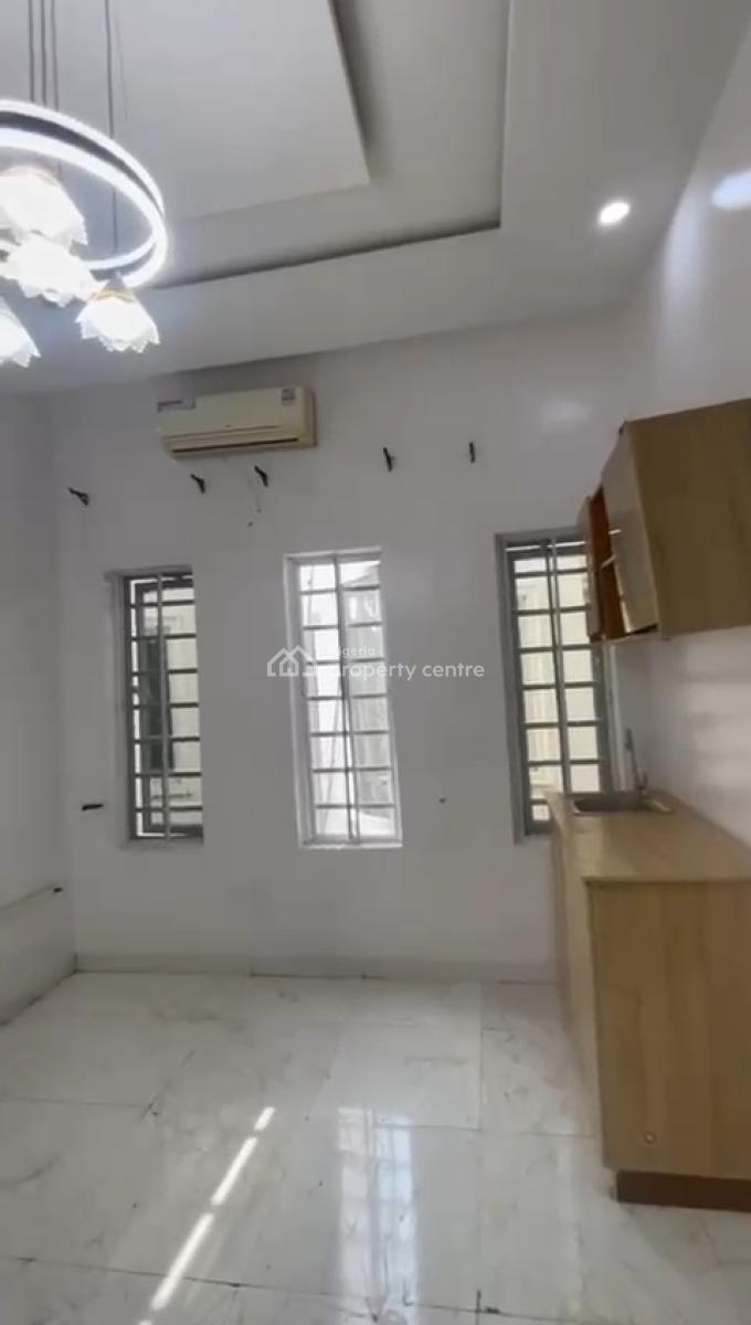 Luxury Mini Flat, Chevron Drive, Lekki, Lagos, Mini Flat (room and Parlour) for Rent