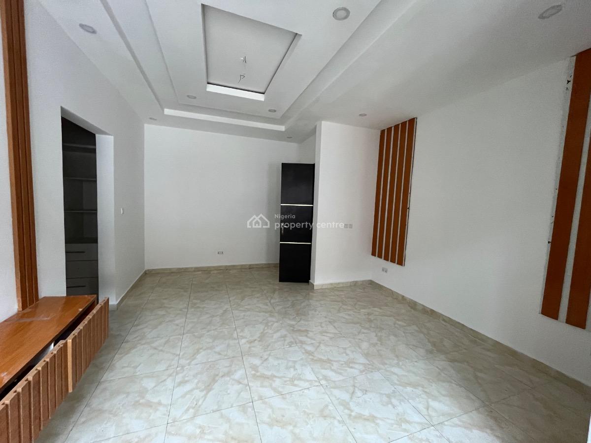 Standard and Spacious 4 Bedroom Terrace Duplex with a Bq, Platinum Way, Ikate Elegushi, Lekki, Lagos, Terraced Duplex for Rent