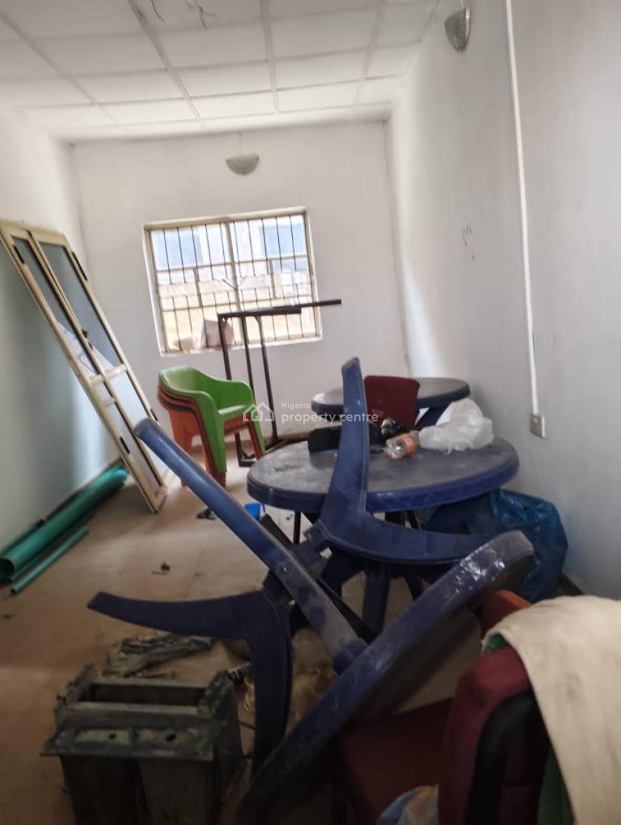 Luxury Two Bedroom, Igbogbo Estate, Igbogbo, Ikorodu, Lagos, Mini Flat (room and Parlour) for Rent