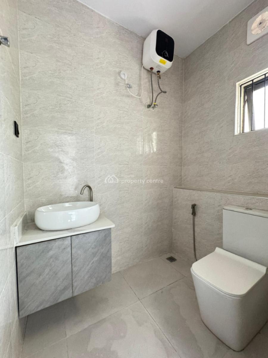 Luxury 4 Bedrooms Terrace Duplex with Bq, Obanikoro, Shomolu, Lagos, Terraced Duplex for Sale