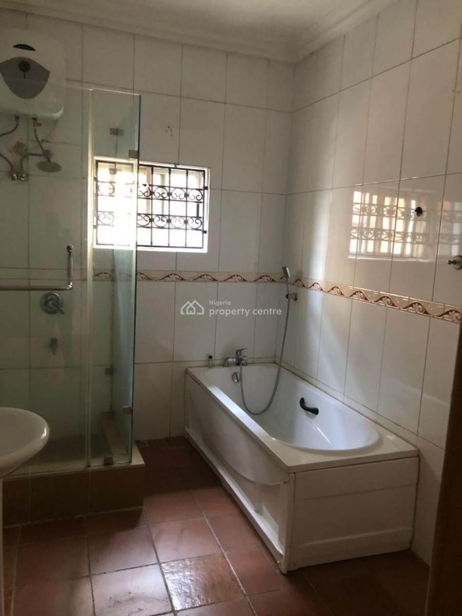 3 Bedroom Apartment with Bq, Swimming & Elevator, Parkview, Ikoyi, Lagos, Flat / Apartment for Rent