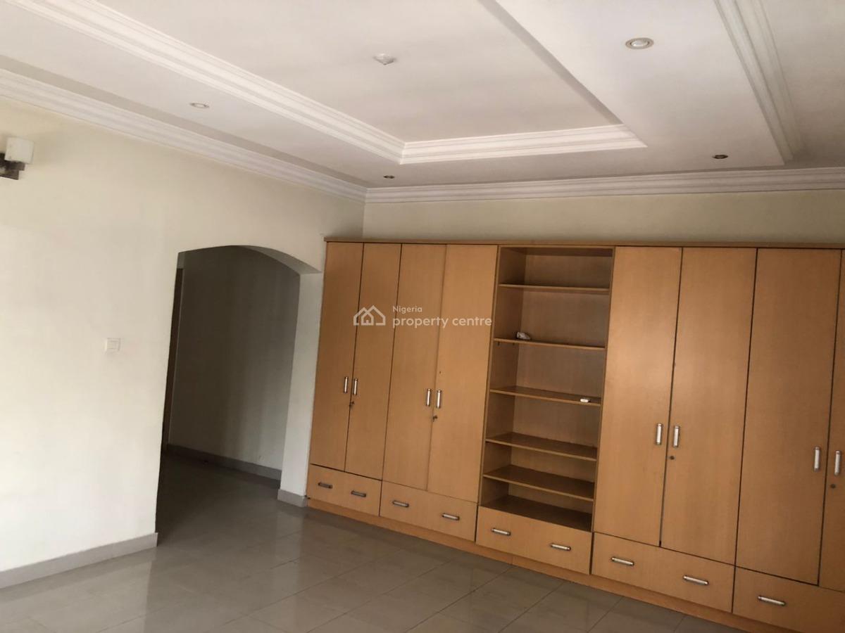 3 Bedroom Apartment with Bq, Swimming & Elevator, Parkview, Ikoyi, Lagos, Flat / Apartment for Rent