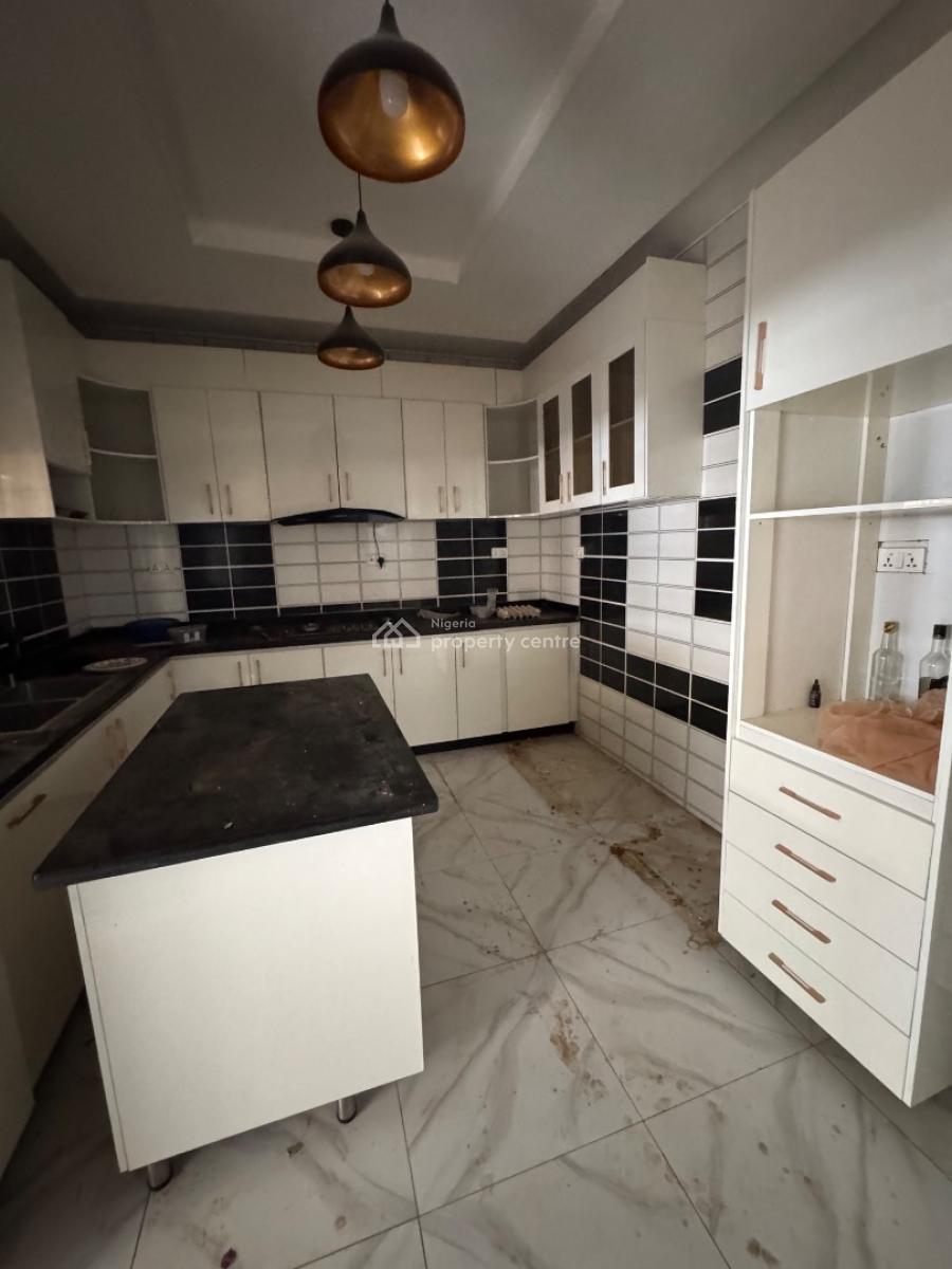 Standard 3 Bedroom Terrace Duplex with Bq Attached, Inside a Well Secured Estate Along Sunnyvale Expressway, Tarred Road, Galadimawa, Abuja, Terraced Duplex for Rent