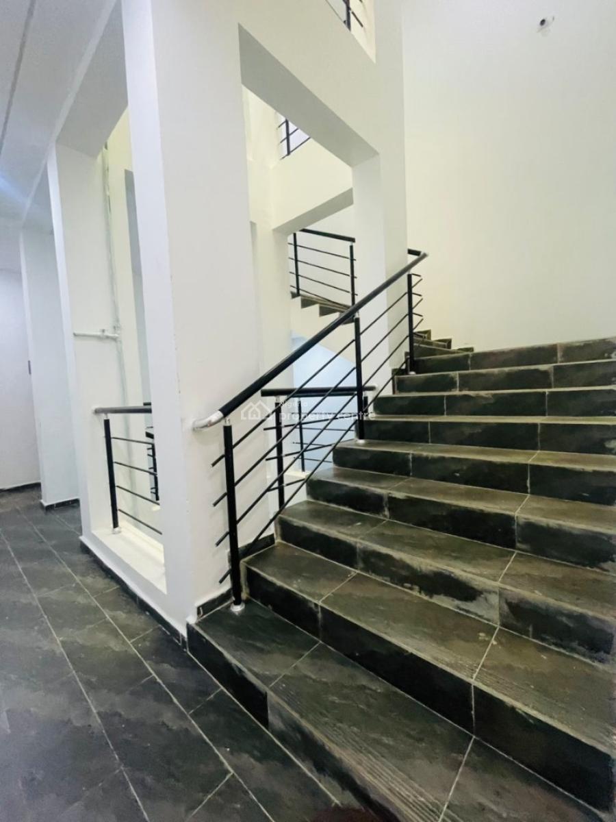 Spacious 2 Bedroom Apartment with Pool and Gym House for S, Ologolo, Lekki, Lagos, Flat / Apartment for Sale