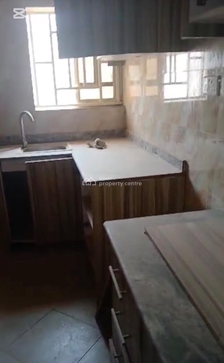 Standard 3 Bedroom Bungalow with Gate House, Apo By Cedercrest Hospital, Behind Shoprite, Tarred Road All Through, Apo, Abuja, Detached Bungalow for Rent