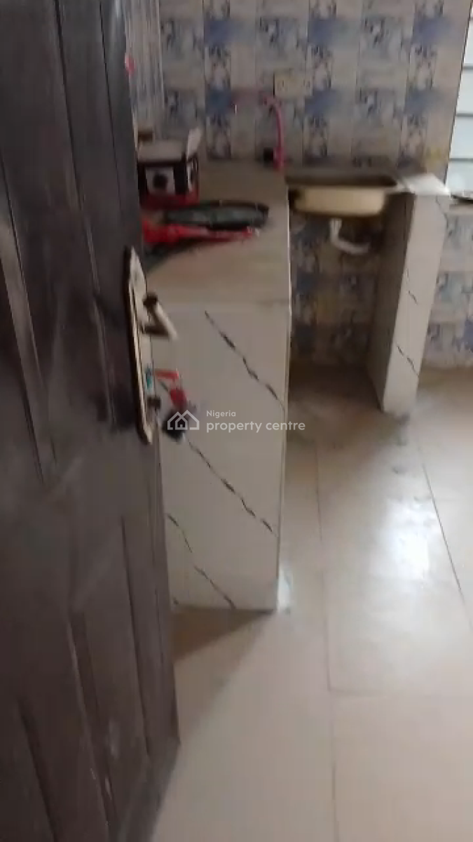 Newly Renovated 2 Bedr, Canal Estate Lagos, Ago Palace, Isolo, Lagos, Flat / Apartment for Rent