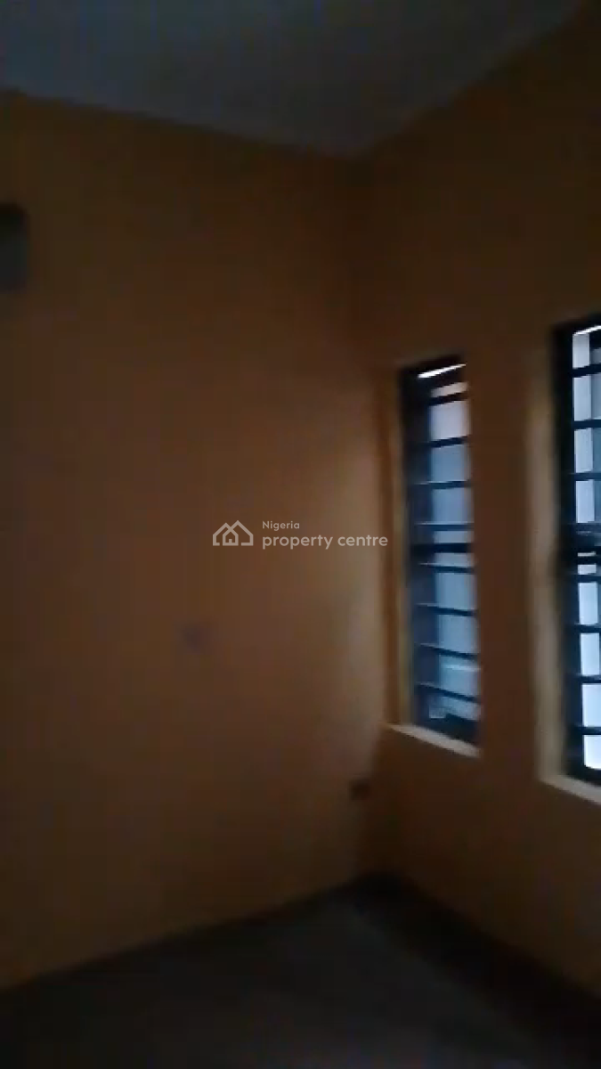 Newly Renovated 2 Bedr, Canal Estate Lagos, Ago Palace, Isolo, Lagos, Flat / Apartment for Rent