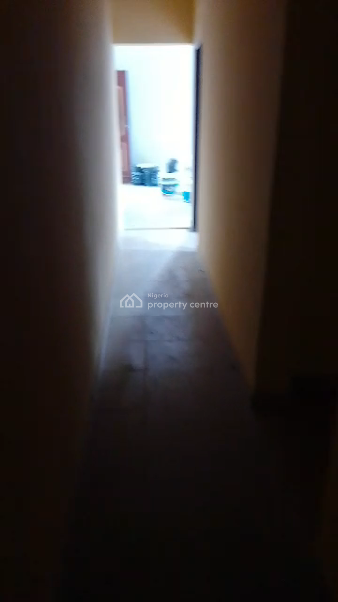 Newly Renovated 2 Bedr, Canal Estate Lagos, Ago Palace, Isolo, Lagos, Flat / Apartment for Rent